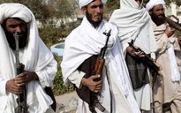 Taliban chặt đầu 2 bé trai