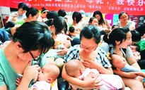 Giới nhà giàu Trung Quốc “mê” sữa mẹ