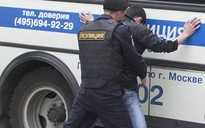 Nga cách chức 3 quan chức nhập cư câu kết với tội phạm