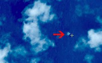 Trung Quốc công bố ảnh vệ tinh nghi của máy bay mất tích