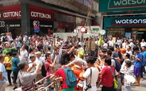 Hồng Kông: Hai phe biểu tình tiếp tục xung đột