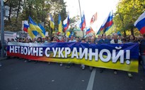 Người Nga biểu tình phản đối can thiệp Ukraine