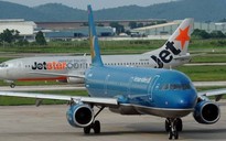 Máy bay Vietnam Airlines và Jetstar Pacific suýt va chạm trên đường băng