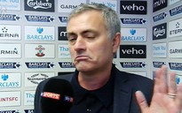 HLV Mourinho có nguy cơ bị phạt tiếp vì trốn họp báo