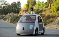 Vì an toàn, Google phải thêm vô lăng cho xe tự lái