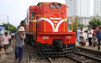 Tàu lửa chệch đường ray khi vào Ga Biên Hòa