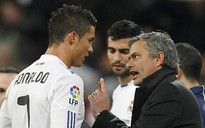 Ronaldo lại nói xấu thầy cũ Mourinho