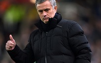 Mourinho gia hạn hợp đồng với Chelsea, cả Premier League nóng mặt