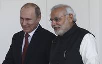Lãnh đạo Crimea tháp tùng ông Putin đến Ấn Độ