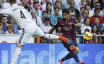 HLV Enrique hài lòng với màn ra mắt của Suarez