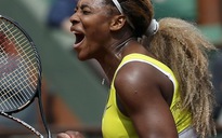 Serena, Radwanska mở màn thắng lợi