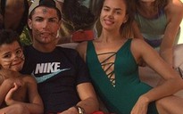 Ronaldo mặt như mèo bên bạn gái và con trai