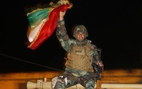 Người Kurd Iraq củng cố Kobani, Mỹ không kích IS