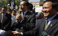 Tòa án Campuchia ra lệnh bắt ông Sam Rainsy