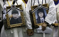 Vụ chìm phà Sewol: Cha mẹ nạn nhân cạo đầu diễu hành 41 km