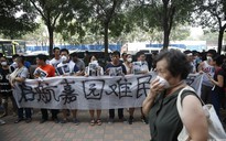 Cư dân Thiên Tân đòi chính quyền đền nhà