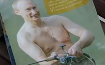 Ông Putin khoe "ngực trần" trong bộ lịch đặc biệt