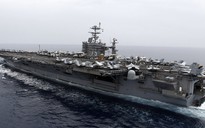 Iran nã rốc-két gần tàu sân bay Mỹ ở vùng Vịnh