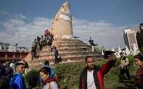 Động đất Nepal: Hình "tự sướng" gây ám ảnh