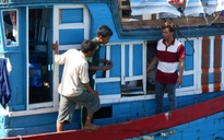 Một tàu cá ngư dân Lý Sơn bị tàu Trung Quốc cướp tài sản hai lần