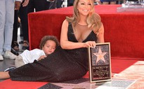 Mariah Carey bị con trai “chọc phá” lúc nhận sao