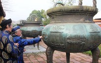 Thăng trầm cổ vật triều Nguyễn