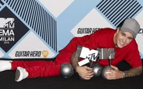 Justin Bieber đại thắng MTV EMAs, Sơn Tùng M-TP thua