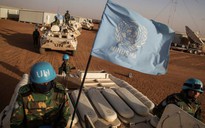 Nã rốc-két dữ dội vào căn cứ LHQ ở Mali, 3 người chết