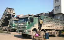 Cắt thùng hàng chục xe hổ vồ Trung Quốc