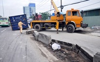 Xe container “làm xiếc”, dân hoảng hồn tháo chạy