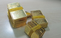 Giá vàng lùi xa ngưỡng 33 triệu đồng/lượng, USD lao dốc