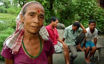 Ấn Độ: Bắt 9 người tiêu diệt “phù thủy”