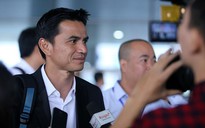 Vừa đến Việt Nam, HLV Kiatisuk tuyên bố sẽ giành 3 điểm