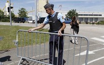 Pháp: Đặt thuốc nổ, chặt đầu người trong nhà máy
