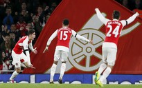 “Quỷ đỏ” trượt dài, Arsenal thắng lên ngôi đầu
