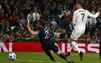 Xem Ronaldo bắn poker, Benzema lập hat-trick vào lưới Malmo