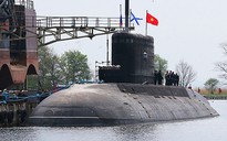 Tàu ngầm Kilo Hải Phòng đã về Cam Ranh