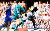 Thẻ đỏ cho thủ môn Courtois là quá nặng!