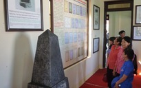 Triển lãm tư liệu Hoàng Sa và Trường Sa ở đảo Phú Quý