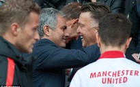 Lịch THTT: Xem HLV Van Gaal so tài Mourinho