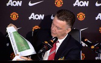 HLV Van Gaal bế tắc tìm sơ đồ chiến thắng cho M.U