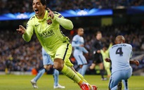 Một tay Luis Suarez nhấn chìm chủ nhà Man City