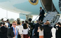 Sự cố bất ngờ khi Tổng thống Obama tới Trung Quốc