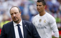 Benitez dạy đời, Ronaldo gửi USB bàn thắng đáp trả