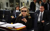 Bà Hillary Clinton trả lời thẩm vấn của FBI