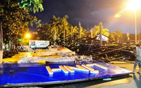 “Bức tường Tiger” hàng chục tấn sập giữa quảng trường Quảng Ngãi