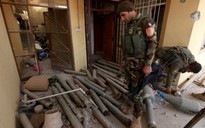IS bắn chết 40 dân thường ở Mosul, treo xác lên cột điện