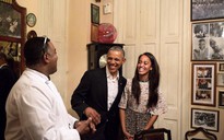 Con gái Tổng thống Obama trổ tài phiên dịch ở Cuba