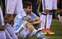 Ronaldo: Tôi đau đớn khi thấy Messi khóc!