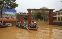 Hố Hô xả lũ nhưng không cảnh báo